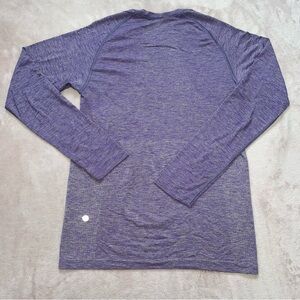 Lululemon long sleeve top live in practice size XS